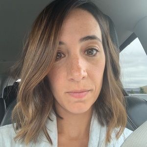 Meet your Posher, Carolyn